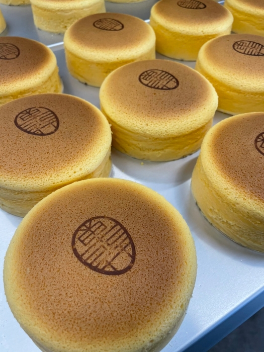 焼きたての窯焼きたまごスフレ