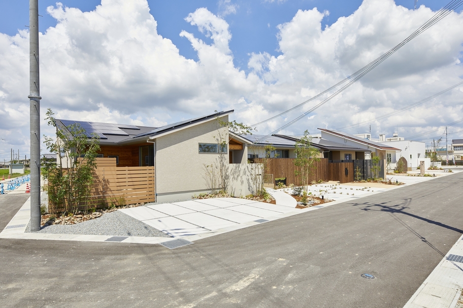 モデルハウス全景