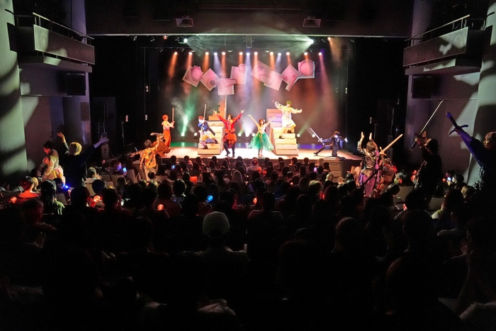 SHAKES2024 東京Aチーム舞台シーン7