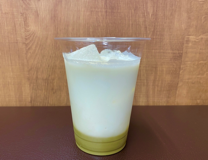ピスタチオミルクドリンク