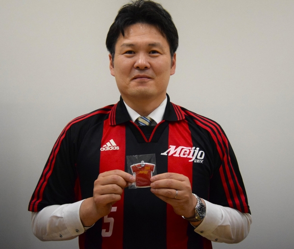 卒業以来、久々にユニホームに腕をとおす音川さん