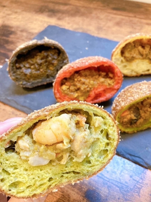 カレーパン専門店FAM