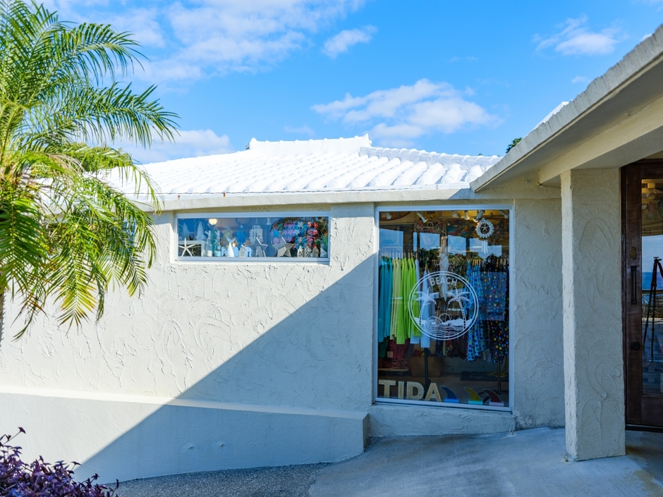 南国雑貨TIDA上野本店外観