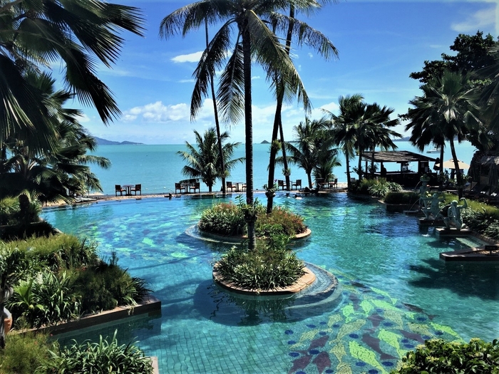 2-01　リゾートホテル