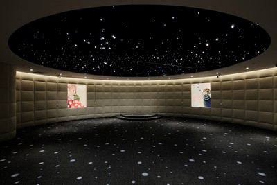 星と夢のサロン(c) photo by Nacasa&Partners