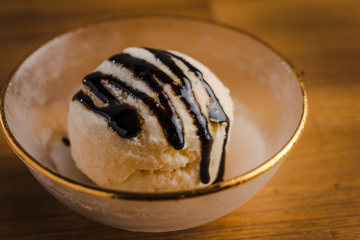 アイスクリームにかけて