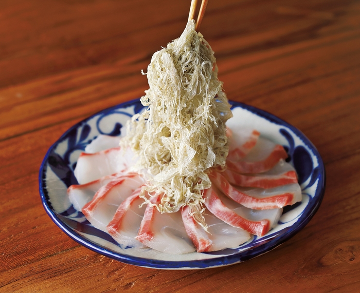 (3)デトックス食材としてトップクラスの効果のある昆布は、ぽっこりおなか解消に効果絶大!:白身魚のとろろ昆布のせ