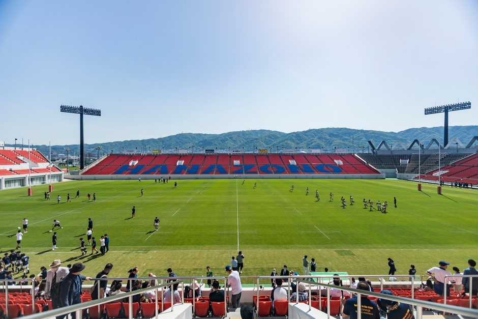 ふかふかの芝生のグラウンド