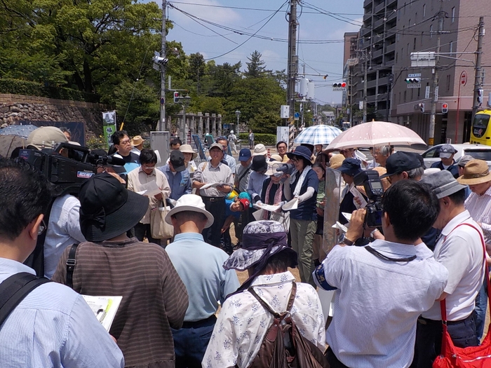 内堀跡見学ツアー