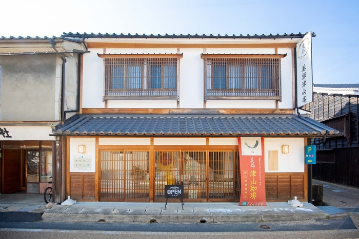 【美都津山庵本館】城東街並み保存地区のランドマーク。津山スタイルを満喫できる快適な宿