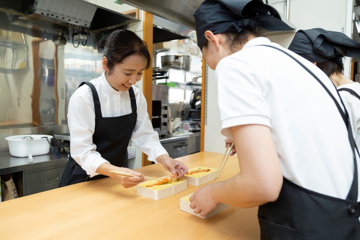 うづ美寿司／仕出し・贈答品　如稲