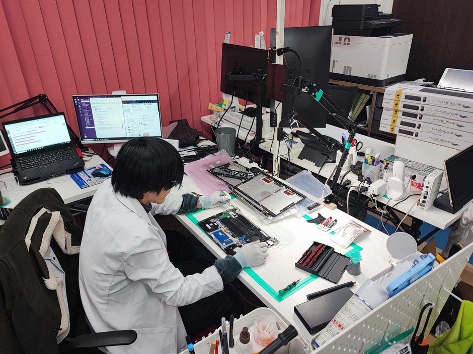 パソコン修理の模様