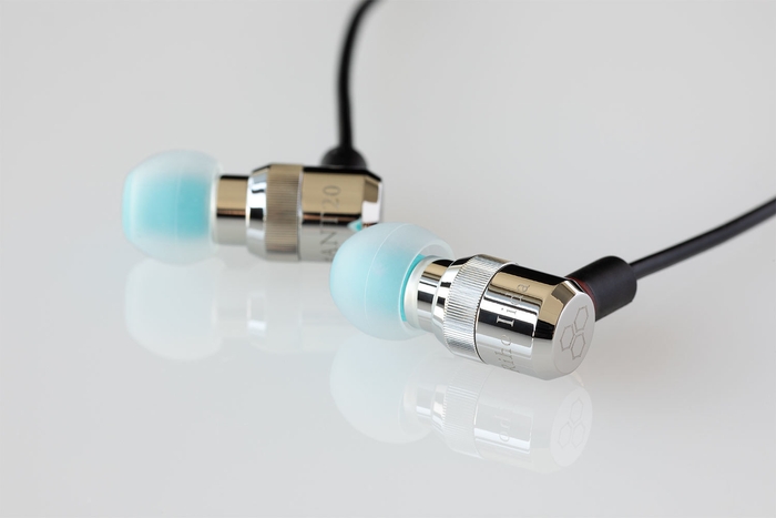 飯田里穂モデル_1