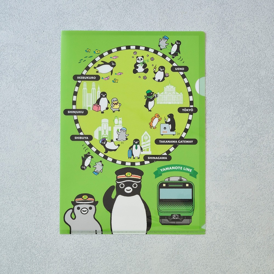 「Suicaのペンギン A4クリアファイル」 440円 横220×縦310mm 書類の整理に最適な使いやすいサイズ