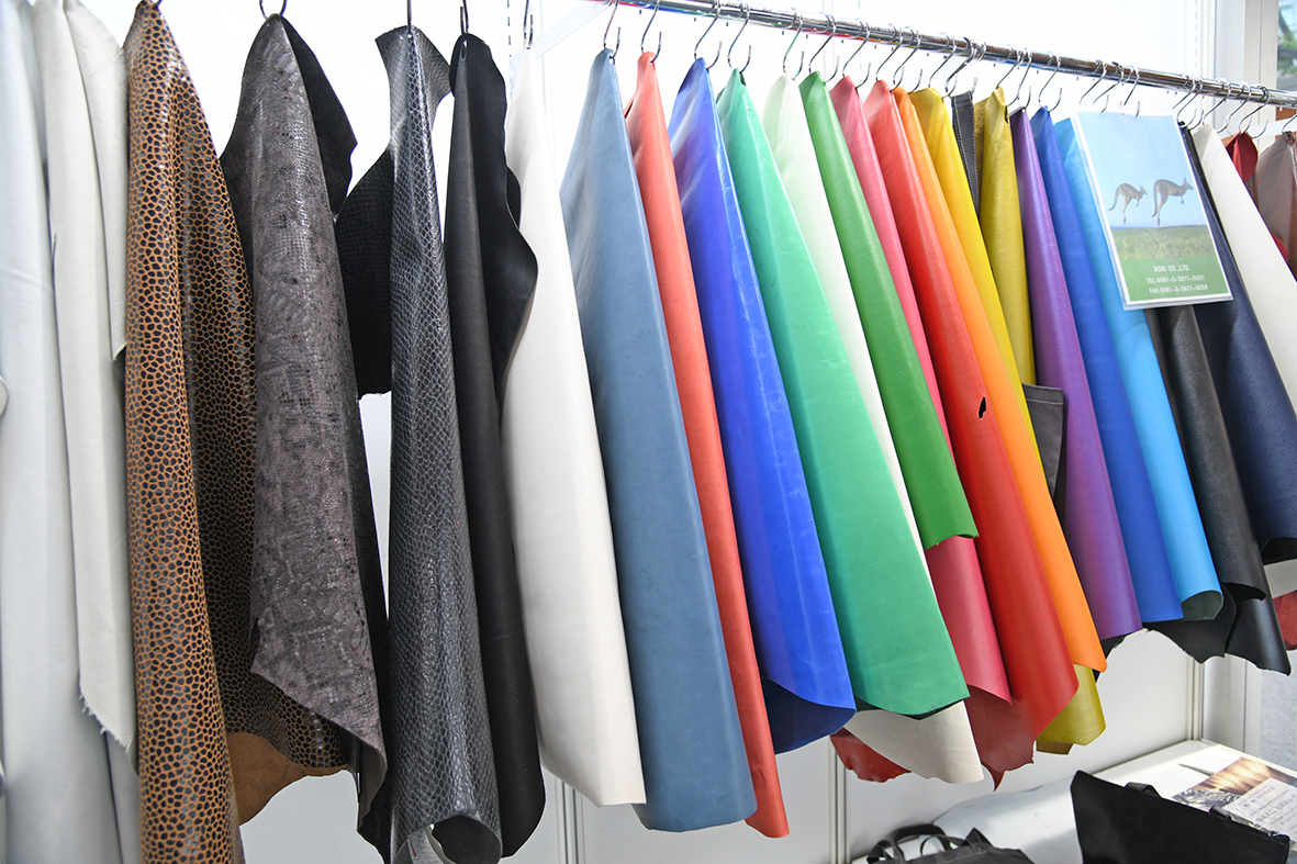 株式会社アオキ