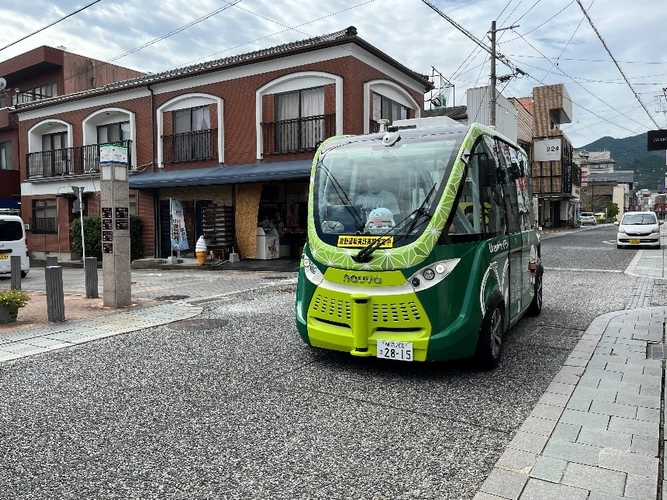 自動運転EVバス運行の様子（※写真は昨年度のものです）