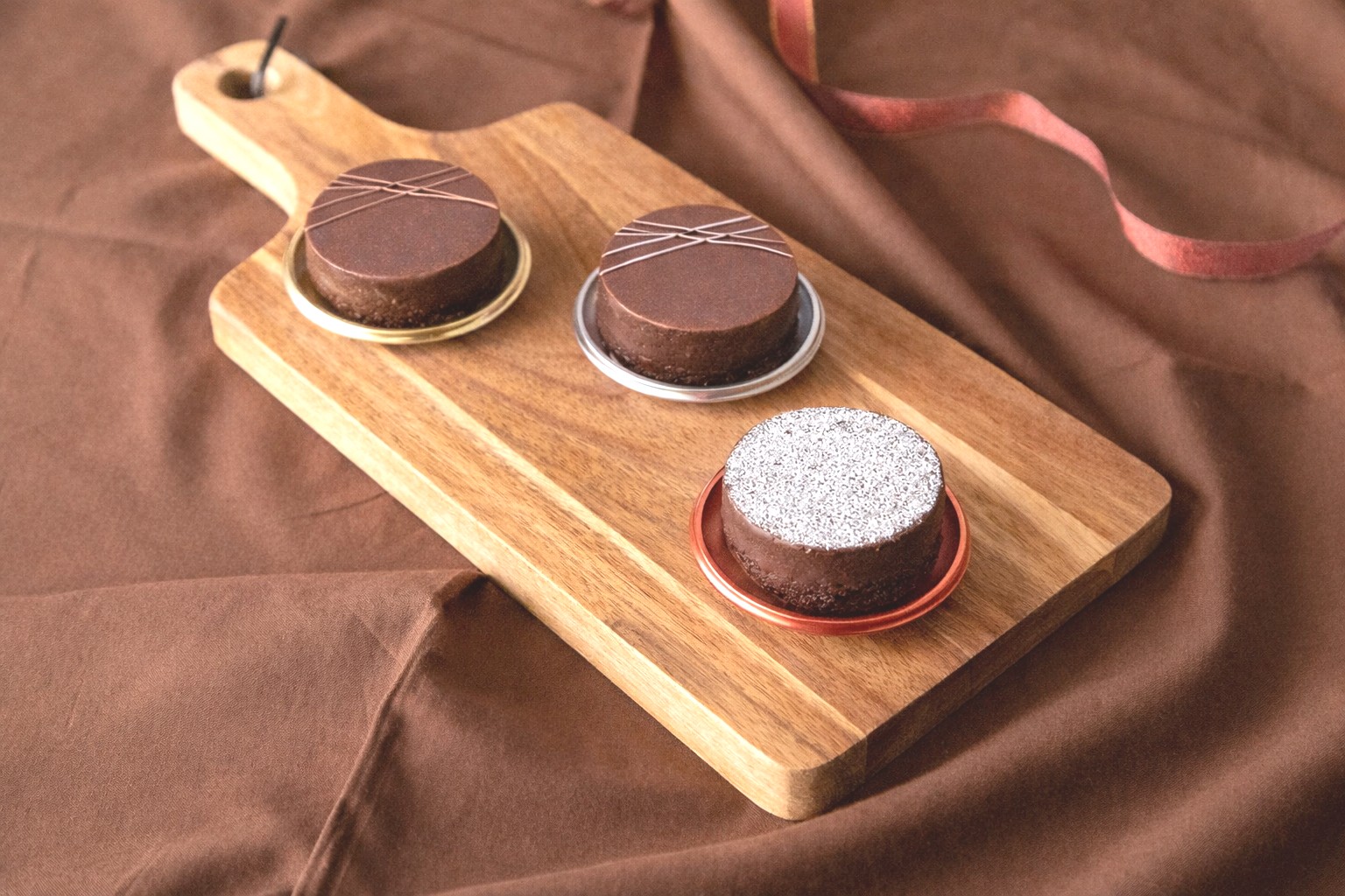 お酒の効いた3種類のショコラ!大人の「洛甘ビターショコラ」が新登場!大切な方に特別なバレンタインを