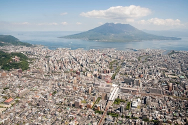 国内外にある火山地域の被害軽減のための取り組みとして 「鹿児島市火山防災トップシティ構想」の策定