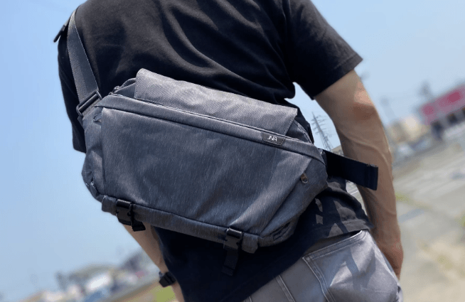 スターグレーはデニム調の生地を採用。 カジュアルでもビジネスでもオシャレに使えます!