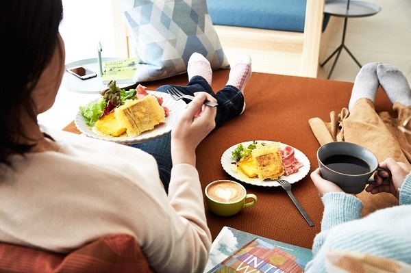朝食
