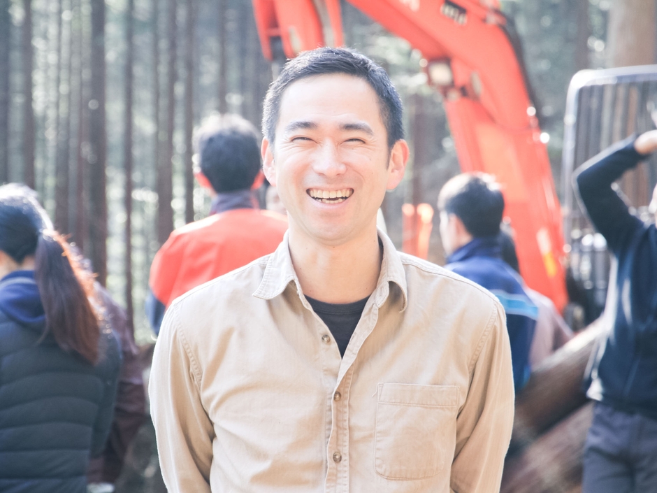 代表の青木亮輔さん