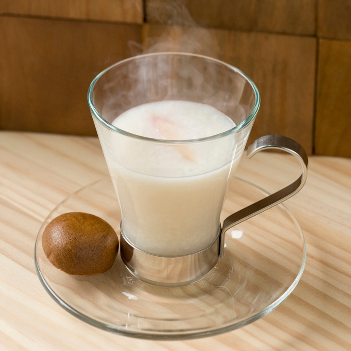 CAFE NEW GINGER「岩下の新生姜甘酒~新生姜まんじゅう付き~」