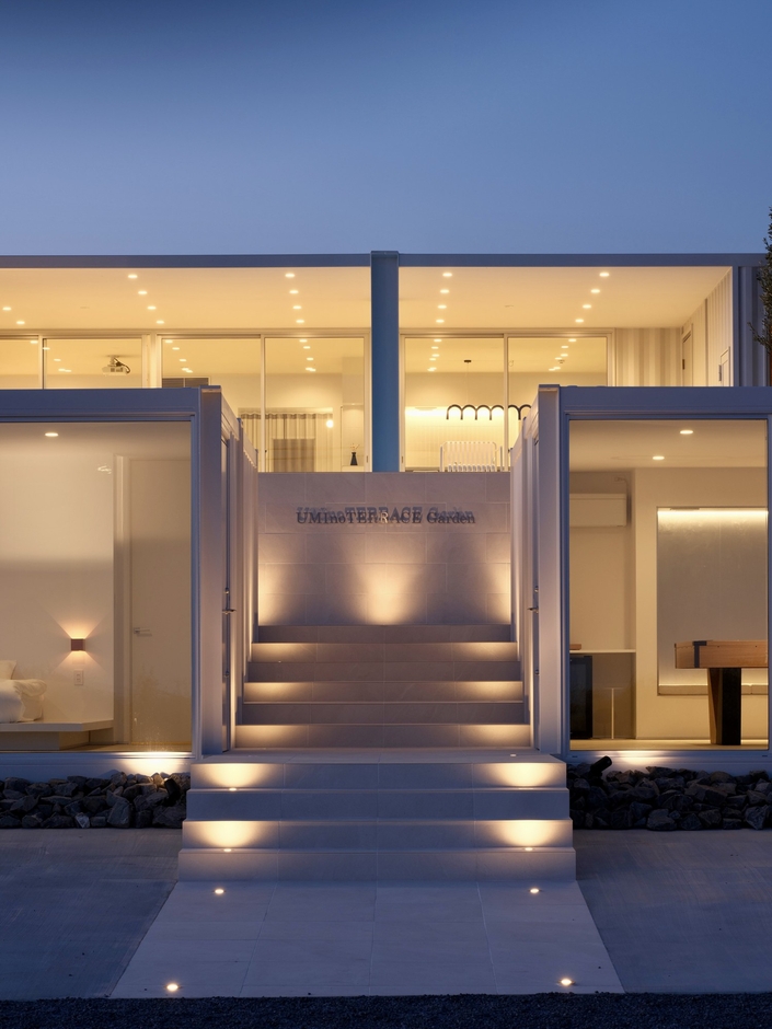 エントランスは思わず写真で収めたくなる