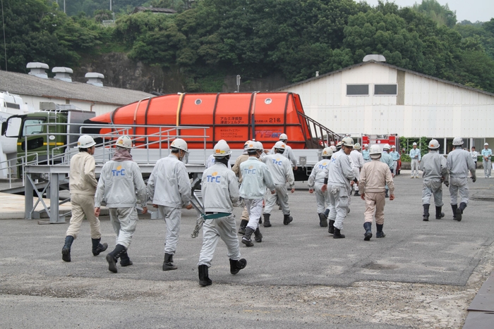 クラフト工場からも速やかに避難