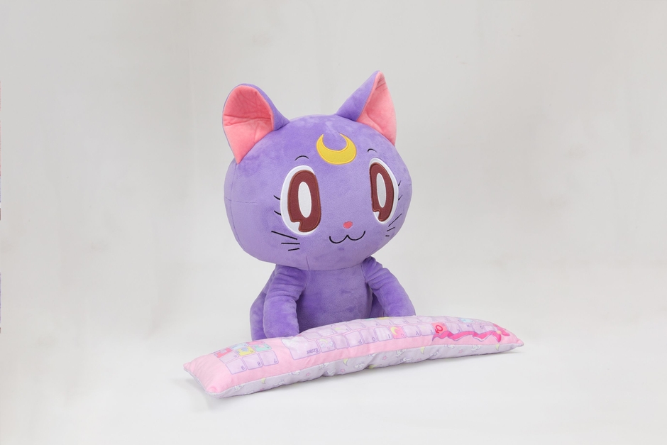 美少女戦士セーラームーン　PCクッション～ルナ～(斜め)