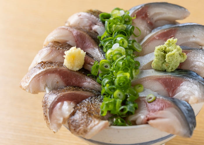 網代サバ丼 1,518円(税込)