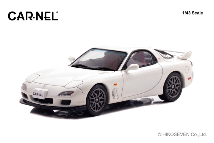 1/43 マツダ RX-7 Type RZ (FD3S) 2000 Snow White Pearl Mica:左前