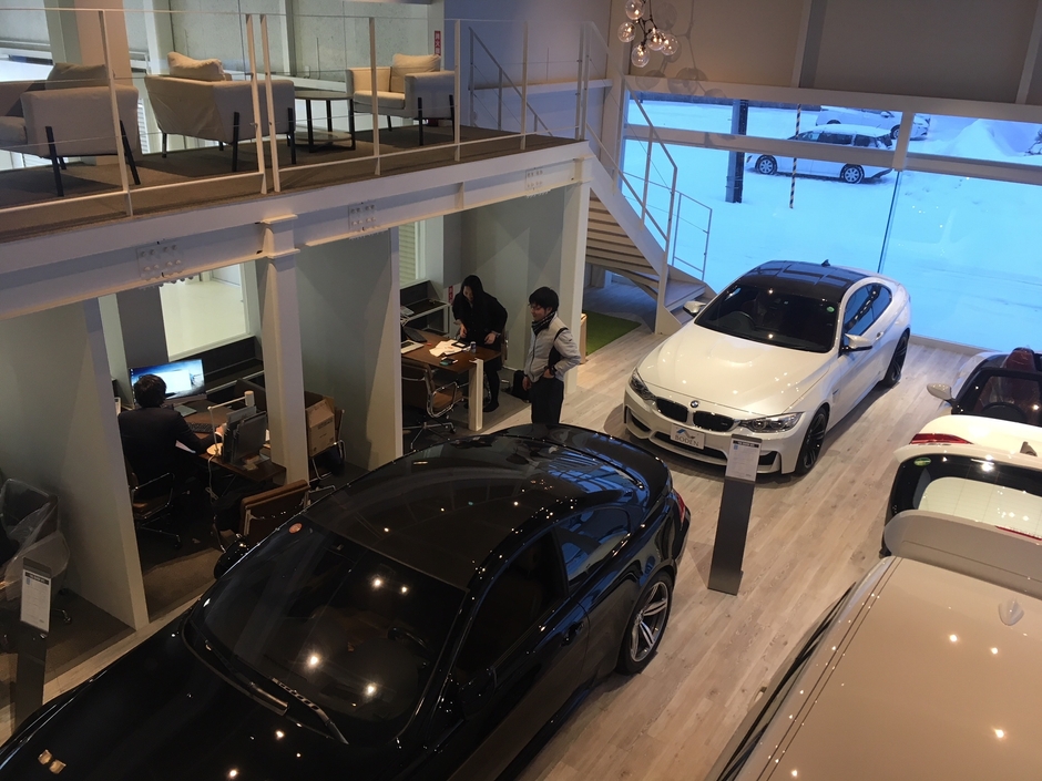 ショールーム 3