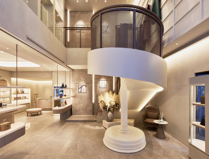 BONAVENTURA銀座店1F_1