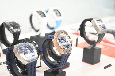 香港発ラグジュアリースポーツウォッチ「TSAR BOMBA(サーボンバ)」 - 西参道・コントワーヌにて期間限定POP-UP開催