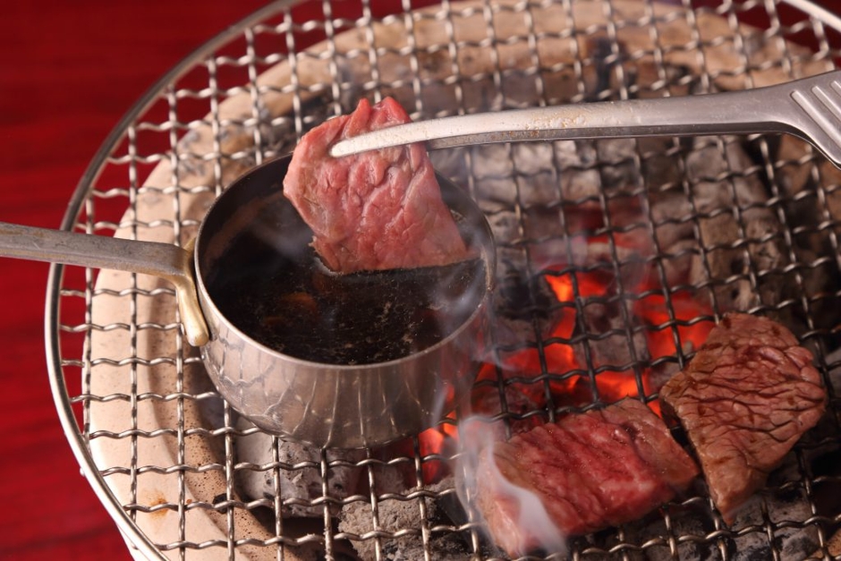 にくがとう 六本木ヒルズ店:贅沢おひとりさま限定コース ビールセット 8000円