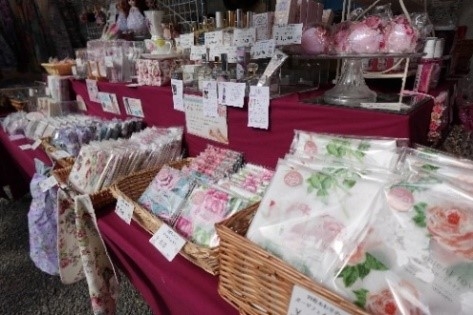 「ローズガーデンマーケット」イメージ