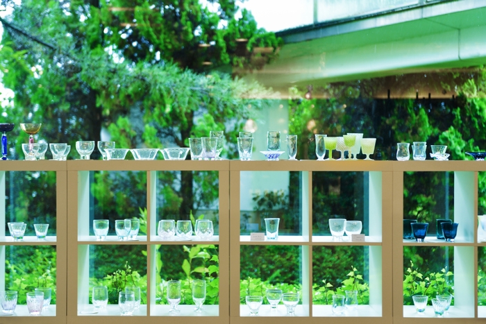 アクセサリーやインテリア小物など暮らしを彩るアイテムがそろうミュージアムショップ。