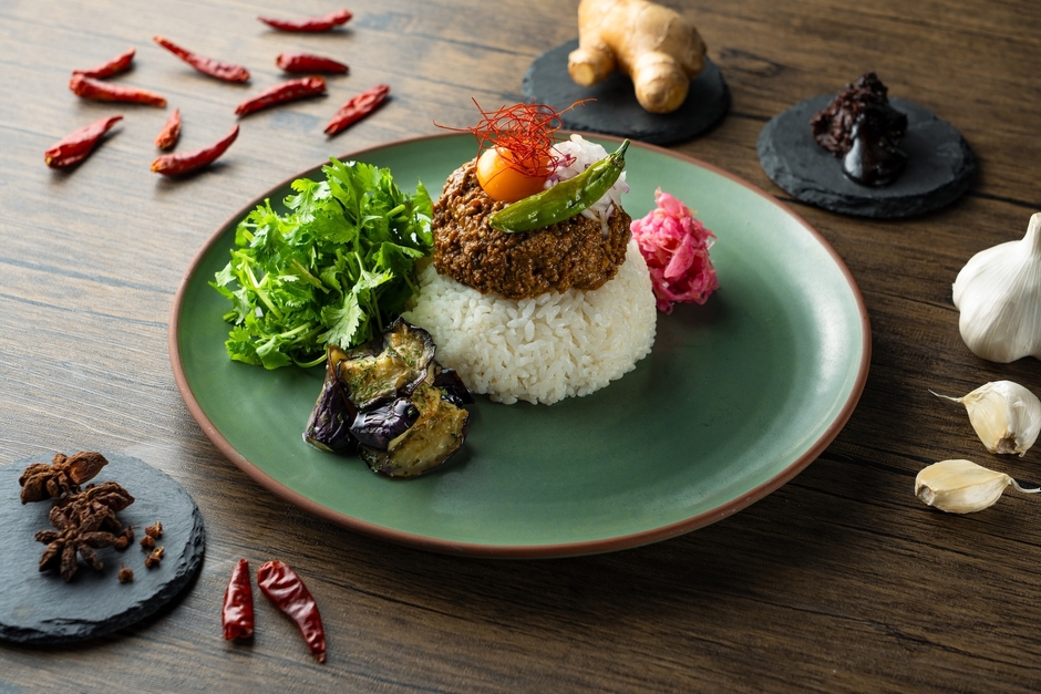 ～痺辛スパイス香る～四川風麻辣ポークキーマ(辛口)(スペシャルトッピング)