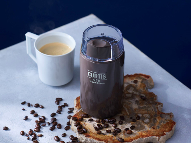 「電動コーヒーグラインダー」簡単にコーヒー豆が挽ける電動コーヒーミル。