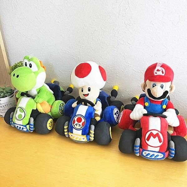 マリオのぬいぐるみ