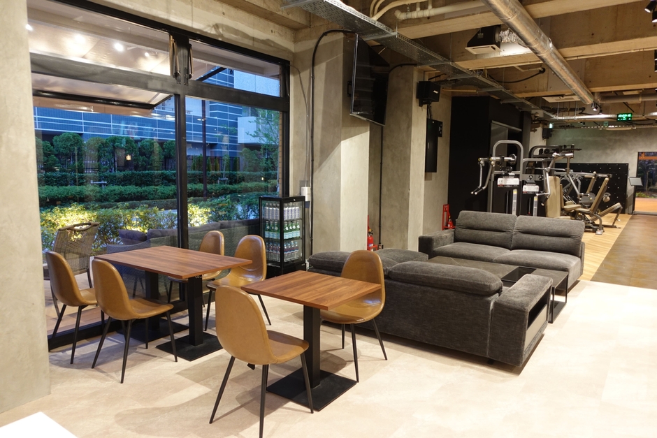 THE BLAZE FIT. MAGOME 5