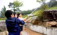 竹の水鉄砲