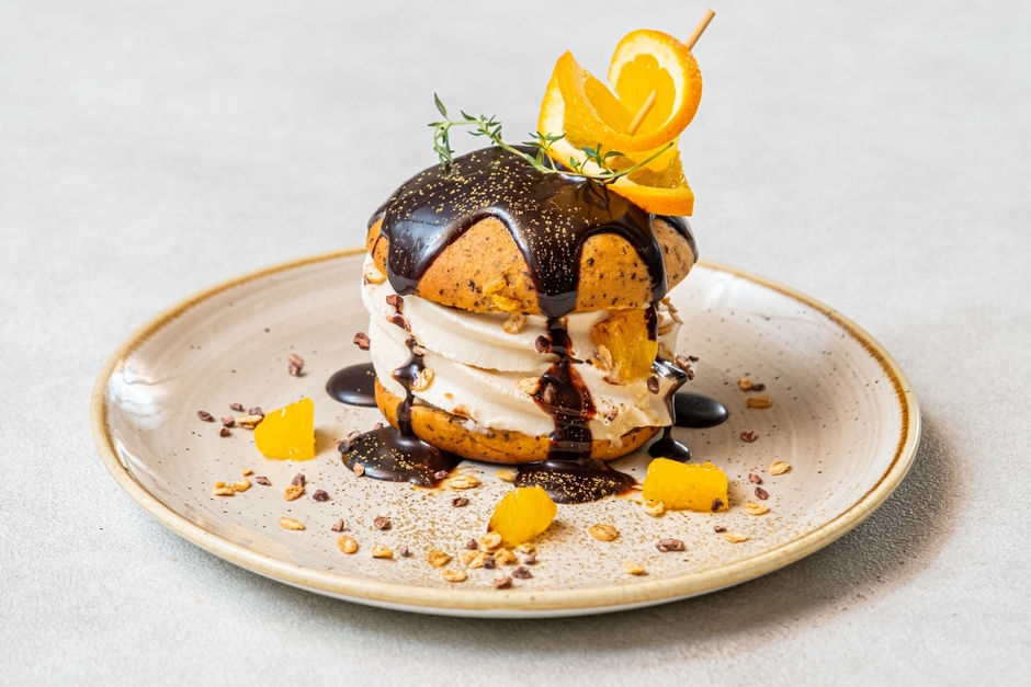 ゼンブブレッド《紅茶＆オレンジ》のデザートサンド