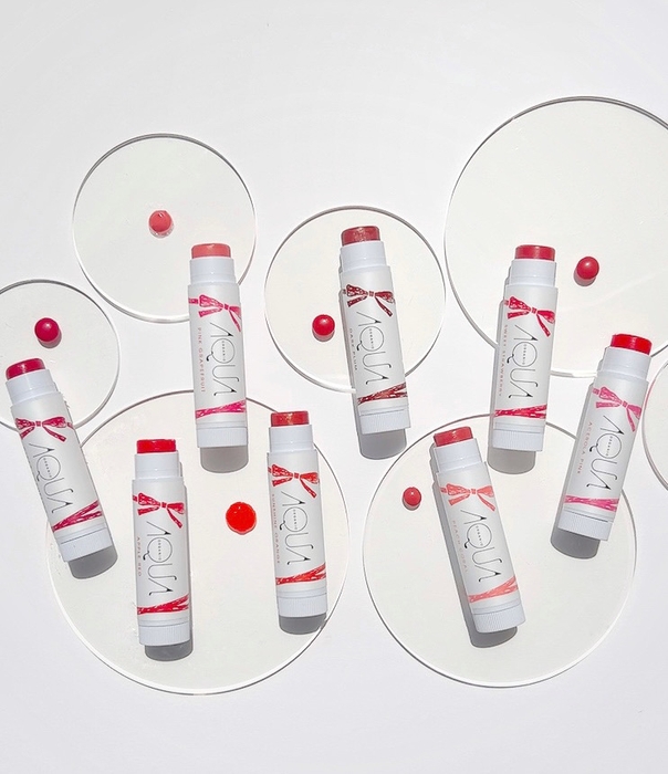 オーガニックスイーツリップ 全8色 1,650円(税込)