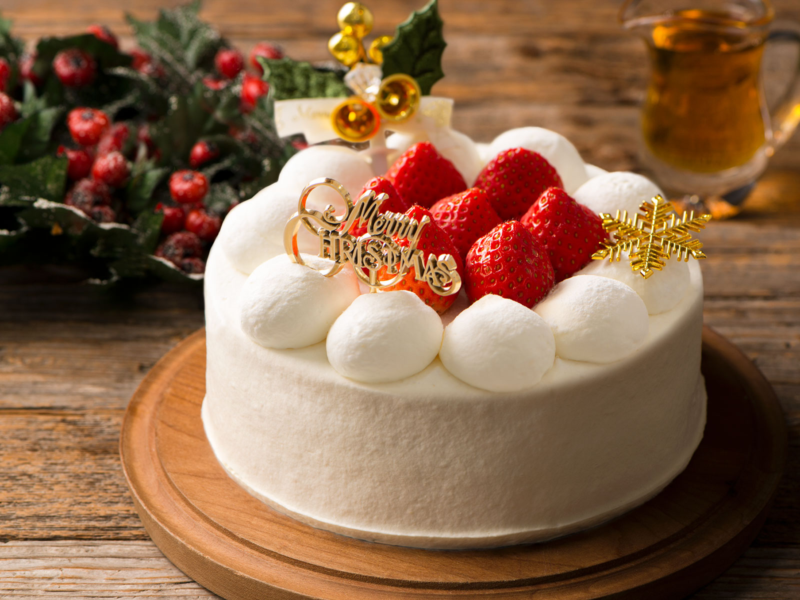 白砂糖 人工甘味料不使用 はちみつとメープルだけの甘さで仕上げた 自然の恵みを感じるクリスマスショートケーキ 11月1日ご予約スタート Qbgレディベア Newscast