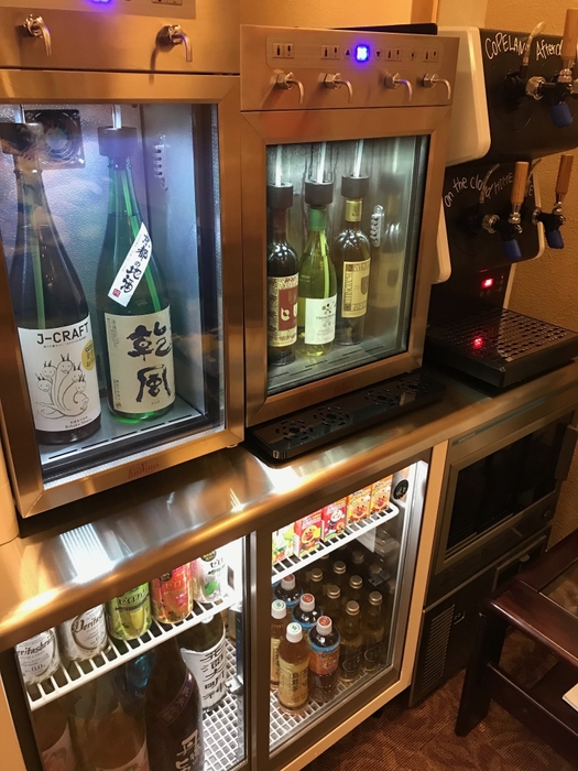 ドリンクバーは飲み放題