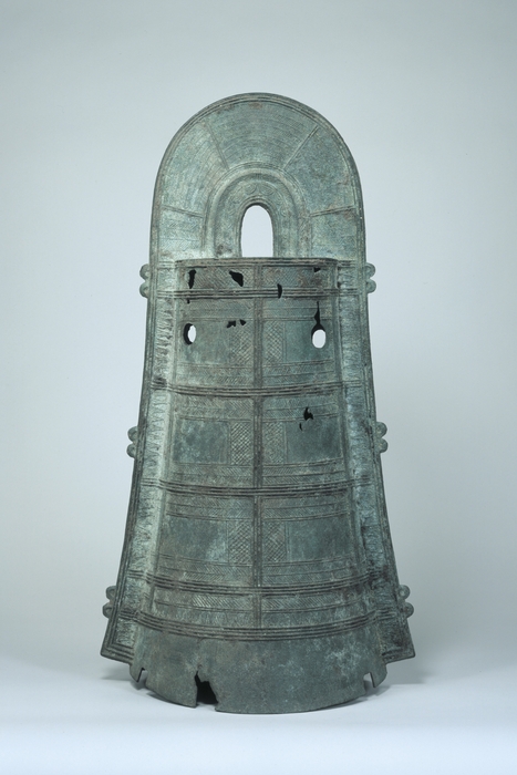 突線鈕3式銅鐸 弥生時代(後期)・1~3世紀 愛知県豊川市小坂井町伊奈松間出土 東京国立博物館蔵(※貸与予定作品)