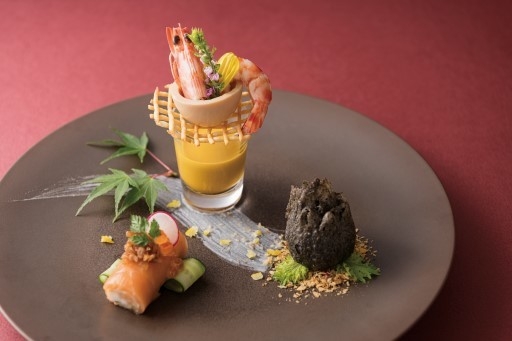 「秋の味覚と中国料理技法の前菜3種盛り合わせ~秋かをる 月落ちかかる 味めぐり~」