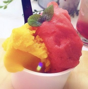 ジェラテリアバール ヘンリエッタ