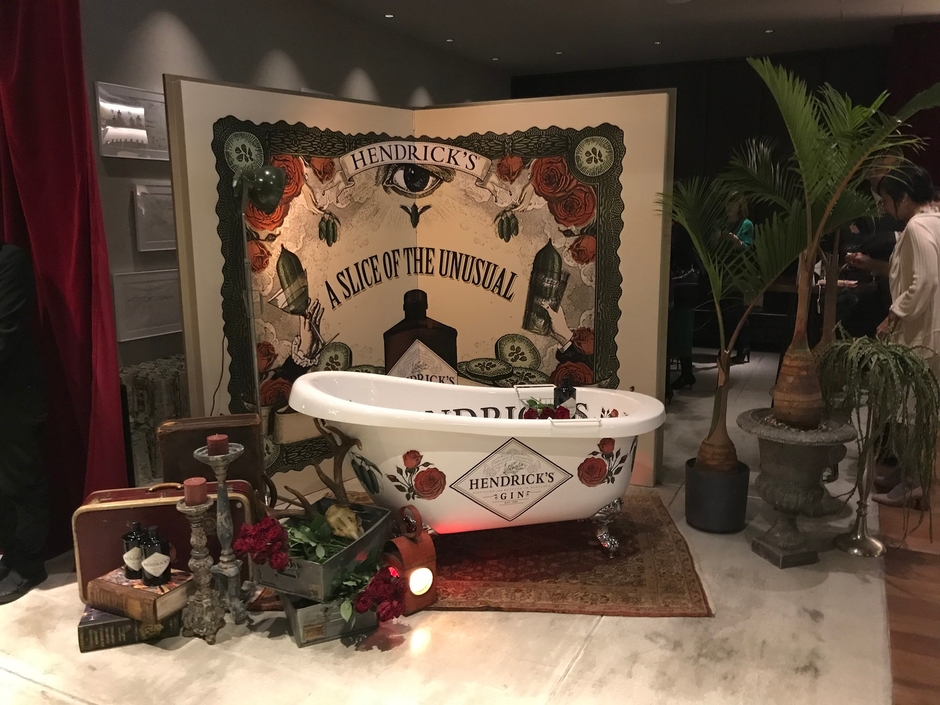 スコットランドのスーパープレミアム蒸留酒「HENDRICK'S GIN」の試飲・フォトスポット